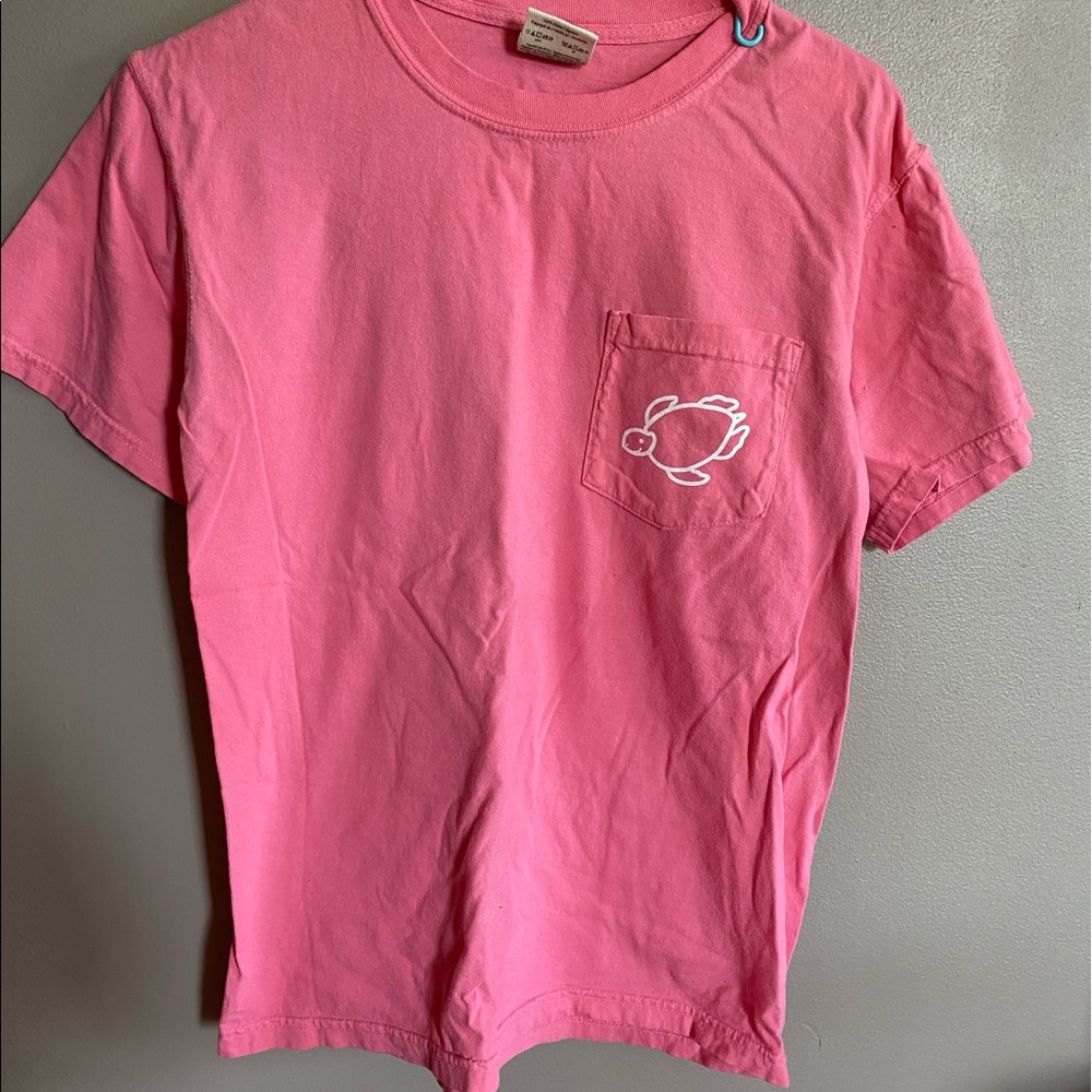 shelly cove tee